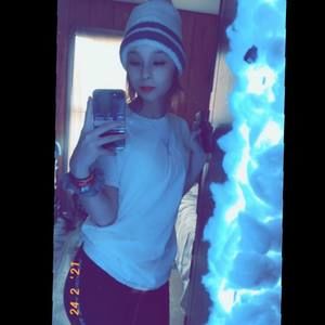 Meet your Posher, Marcela